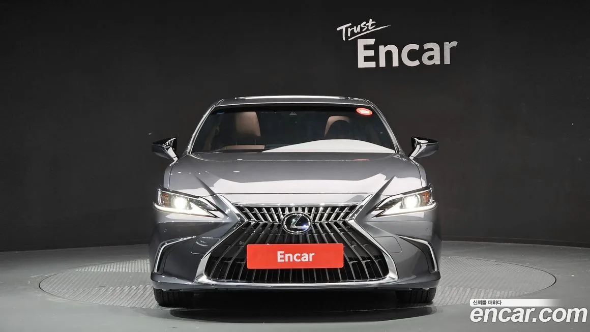Lexus ES 2023 из KR, фото 3