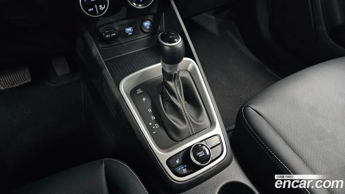 Hyundai Venue 2021 из KR, фото 9