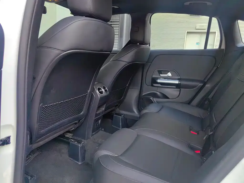 Mercedes-Benz GLA 2024 из CN, фото 10