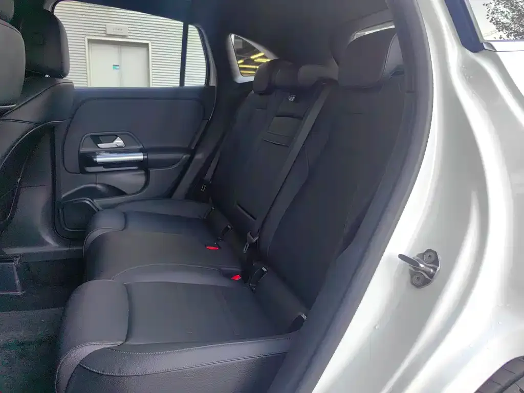 Mercedes-Benz GLA 2024 из CN, фото 9