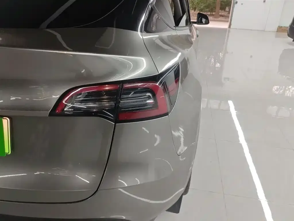 Tesla Model Y 2022 из CN, фото 7