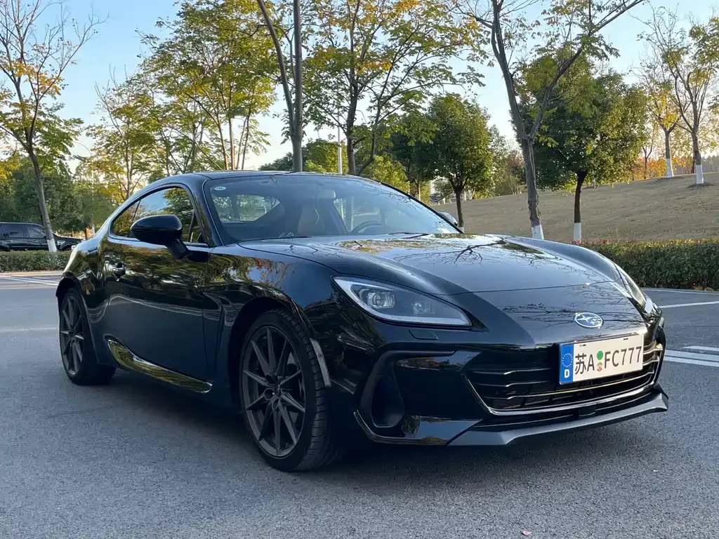 Subaru BRZ 2023 из CN, фото 2