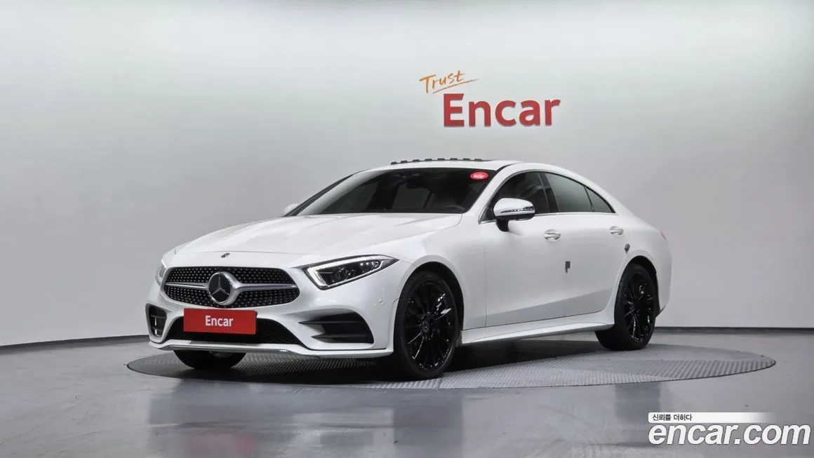 Mercedes-Benz CLS-Class — фото 1