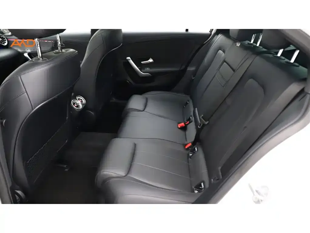 Mercedes-Benz A-Class 2022 из CN, фото 7