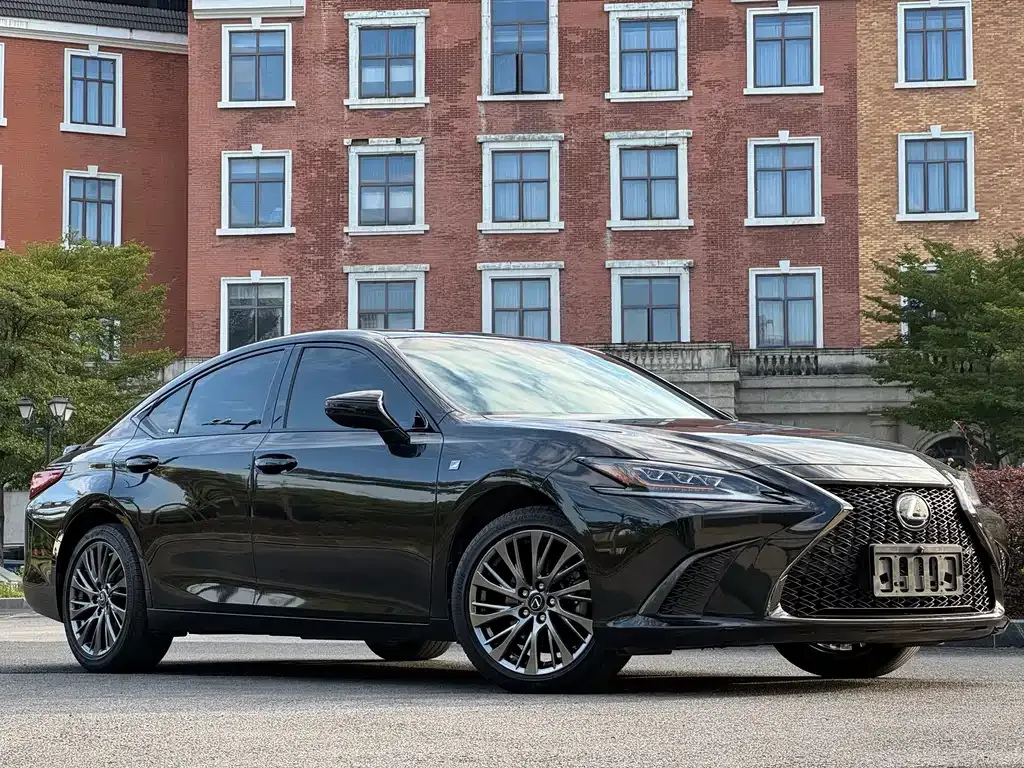 Lexus ES 2021 из CN, фото 3