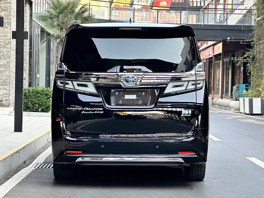 Toyota Vellfire 2021 из CN, фото 8