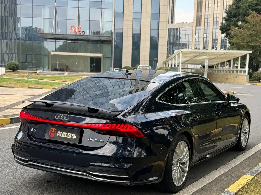 Audi A7 — фото 6