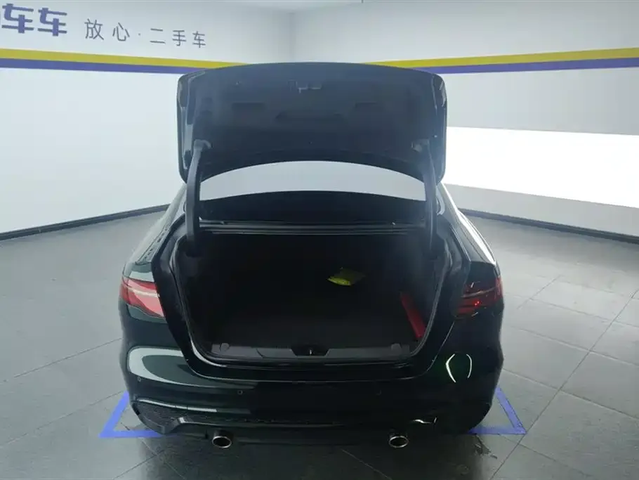 Jaguar XEL 2022 из CN, фото 4