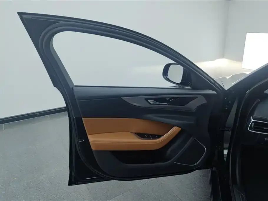 Jaguar XEL 2022 из CN, фото 7