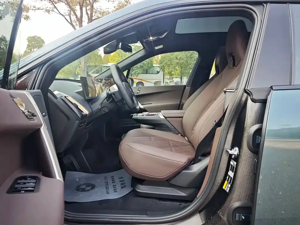 BMW iX 2024 из CN, фото 9