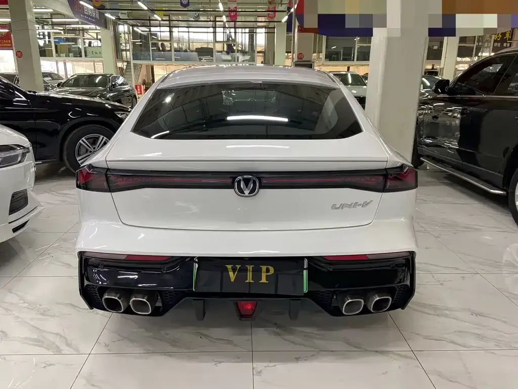 Changan UNI-V iDD 2023 из CN, фото 4