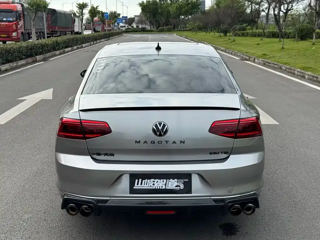 Volkswagen Magotan 2022 из CN, фото 4