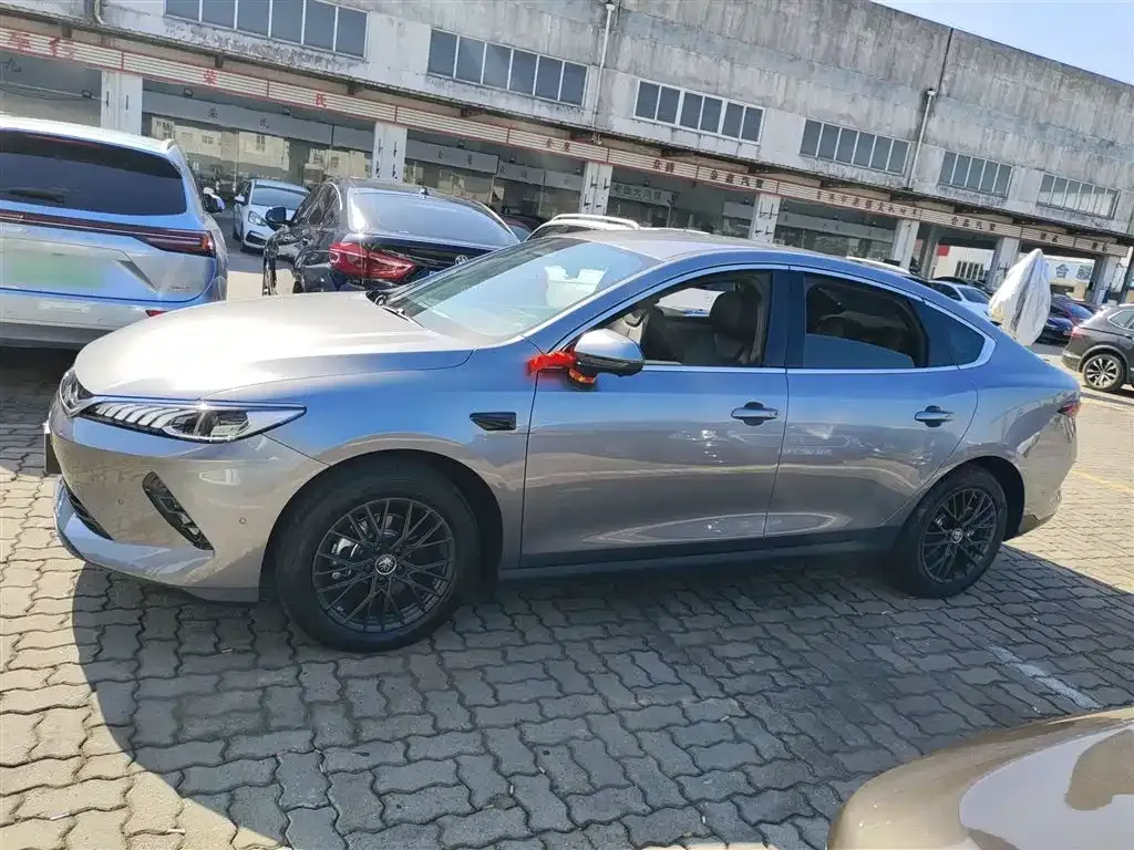 BYD Qin PLUS 2025 из CN, фото 5