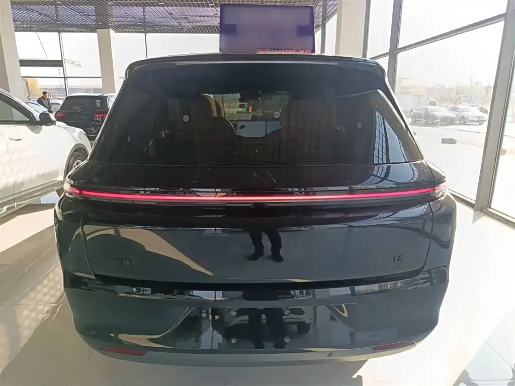 Li Auto L8 2024 из CN, фото 6