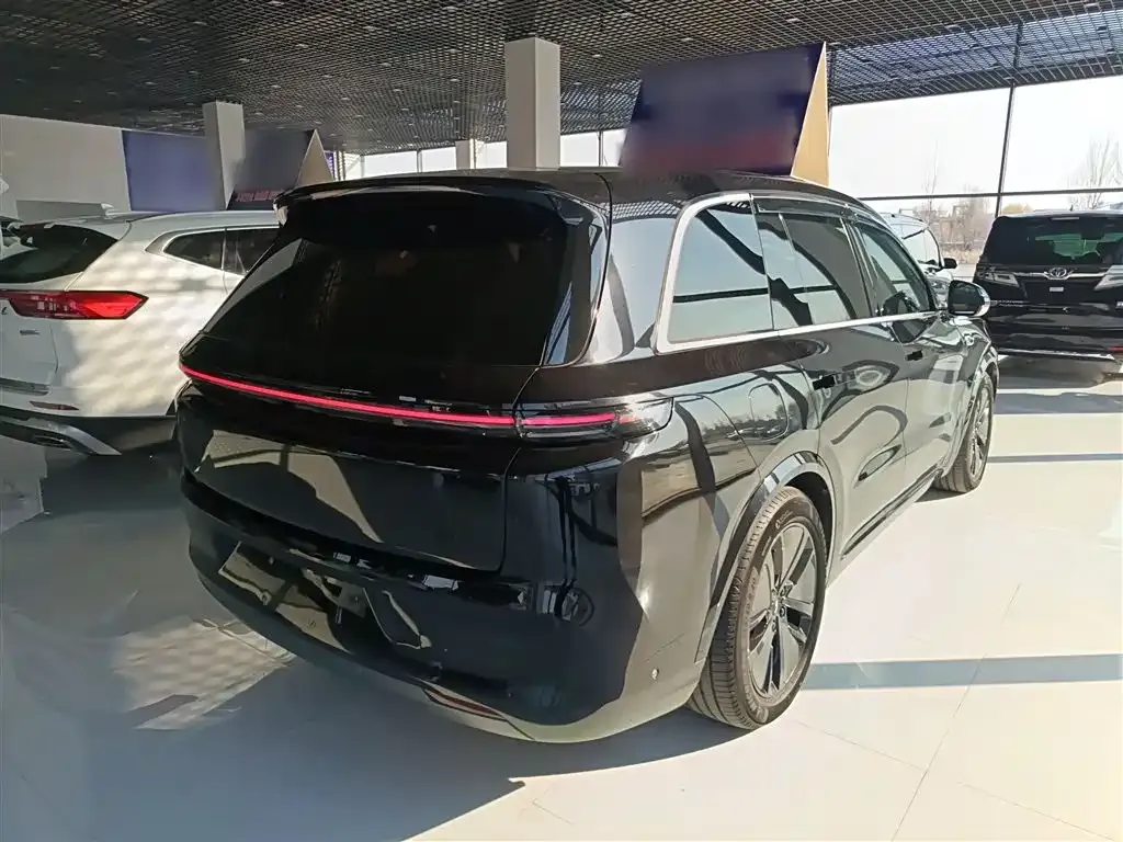 Li Auto L8 2024 из CN, фото 7
