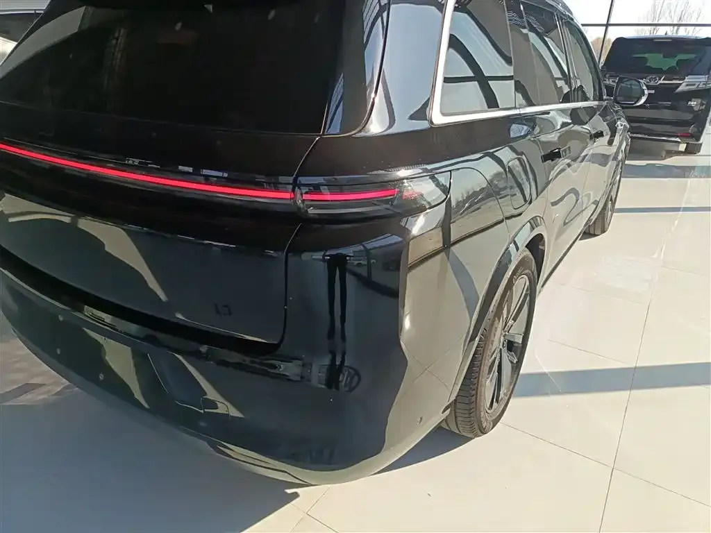 Li Auto L8 2024 из CN, фото 8