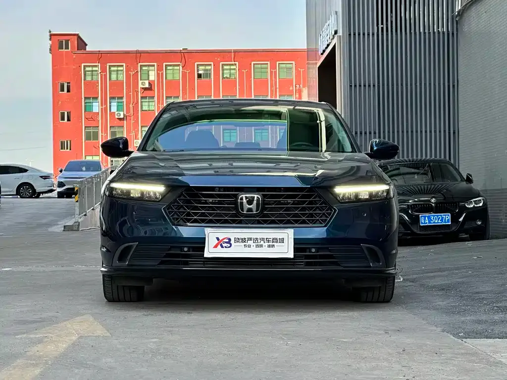 Honda Accord 2023 из CN, фото 2