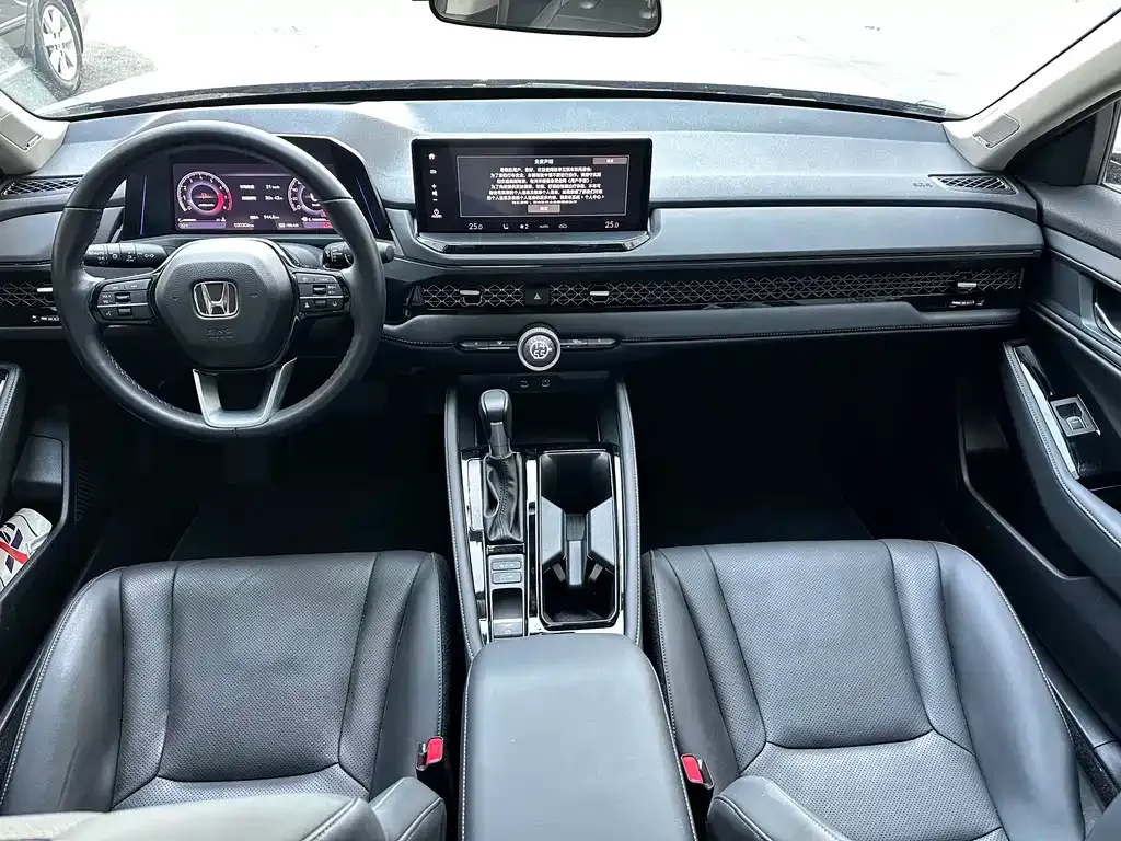 Honda Accord 2023 из CN, фото 9