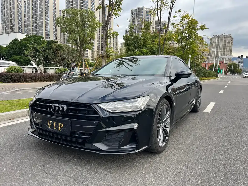 Audi A7 2022 из CN, фото 1
