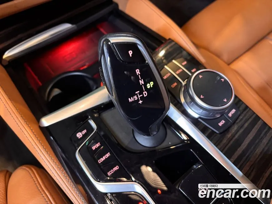 BMW 5-Series 2021 из KR, фото 9