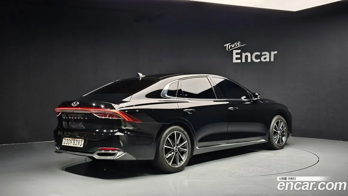 Hyundai Grandeur 2022 из KR, фото 2