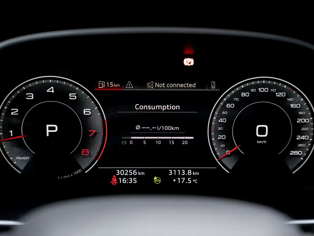 Audi Q3 2023 из CN, фото 3
