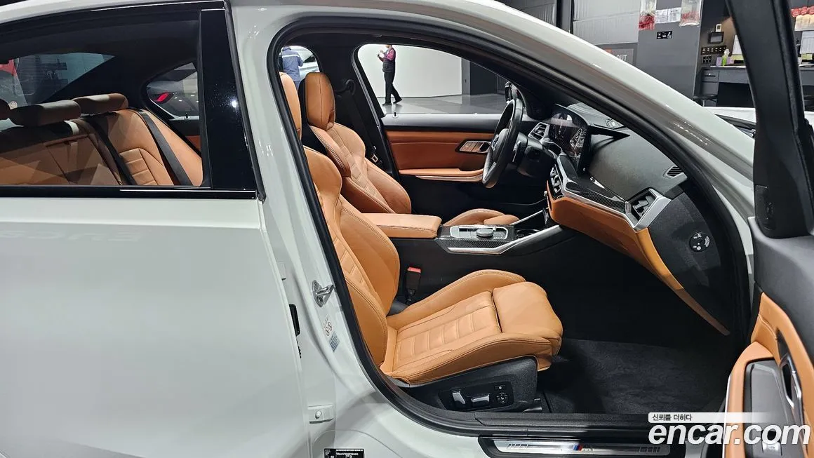 BMW 3-Series 2024 из KR, фото 10
