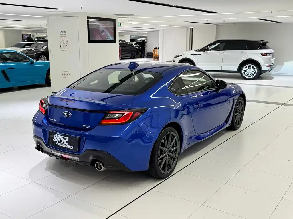 Subaru BRZ 2022 из CN, фото 2