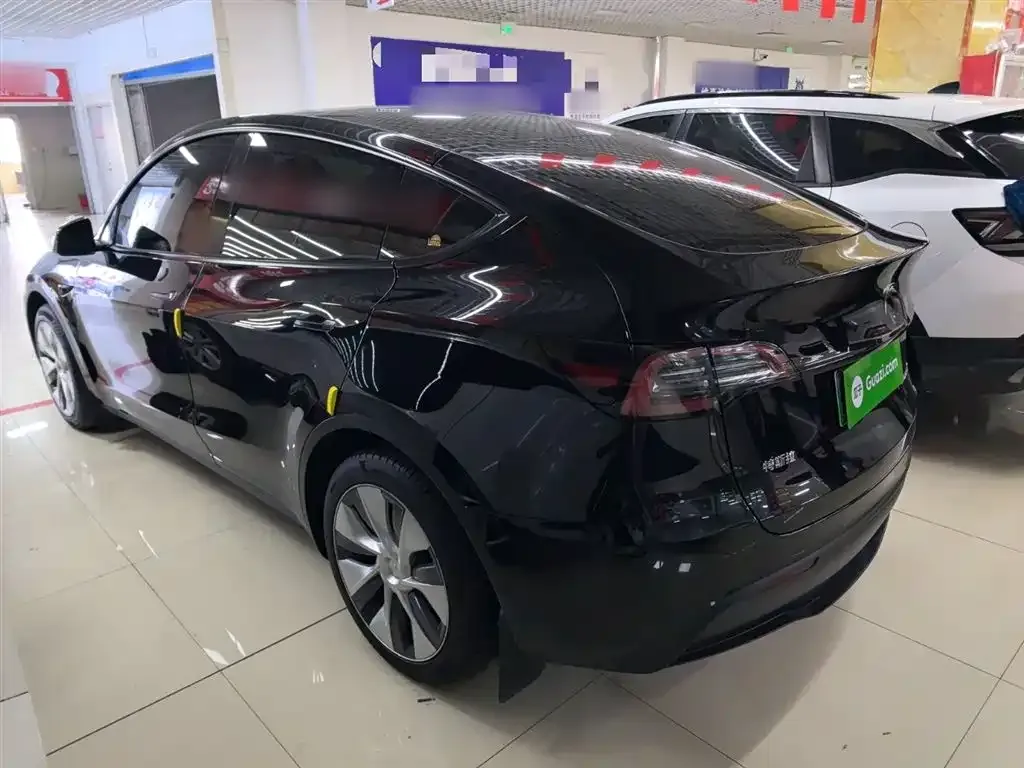 Tesla Model Y 2023 из CN, фото 5