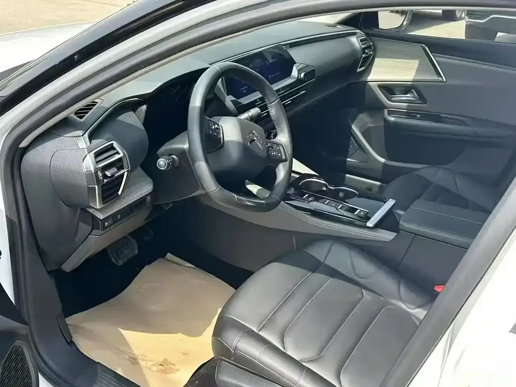 Citroen C5 X 2023 из CN, фото 4