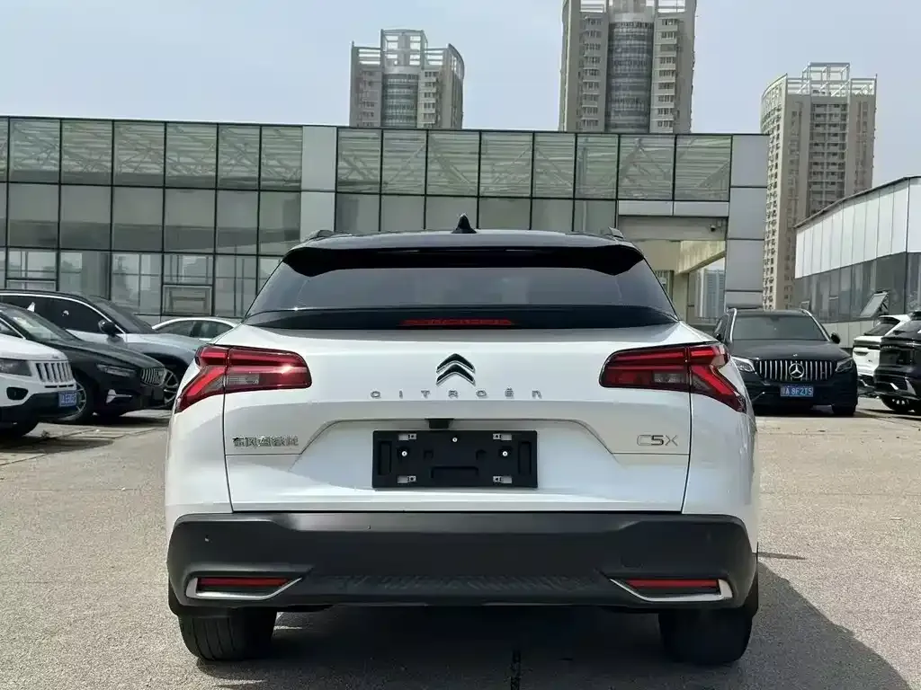 Citroen C5 X 2023 из CN, фото 8