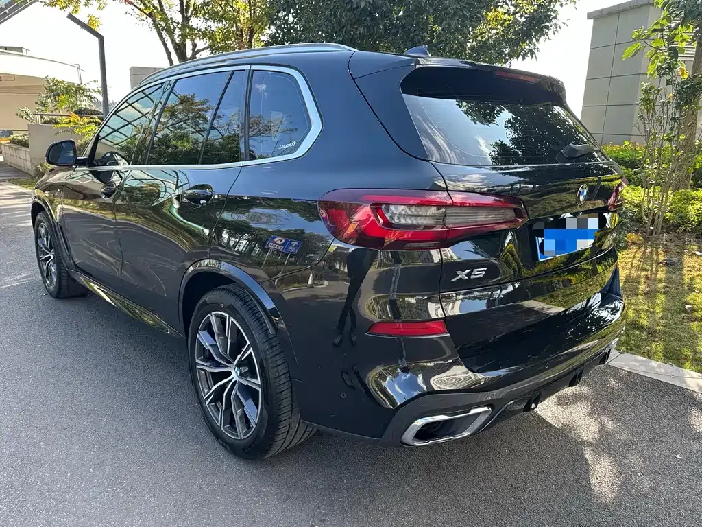 BMW X5 (Import) — фото 4