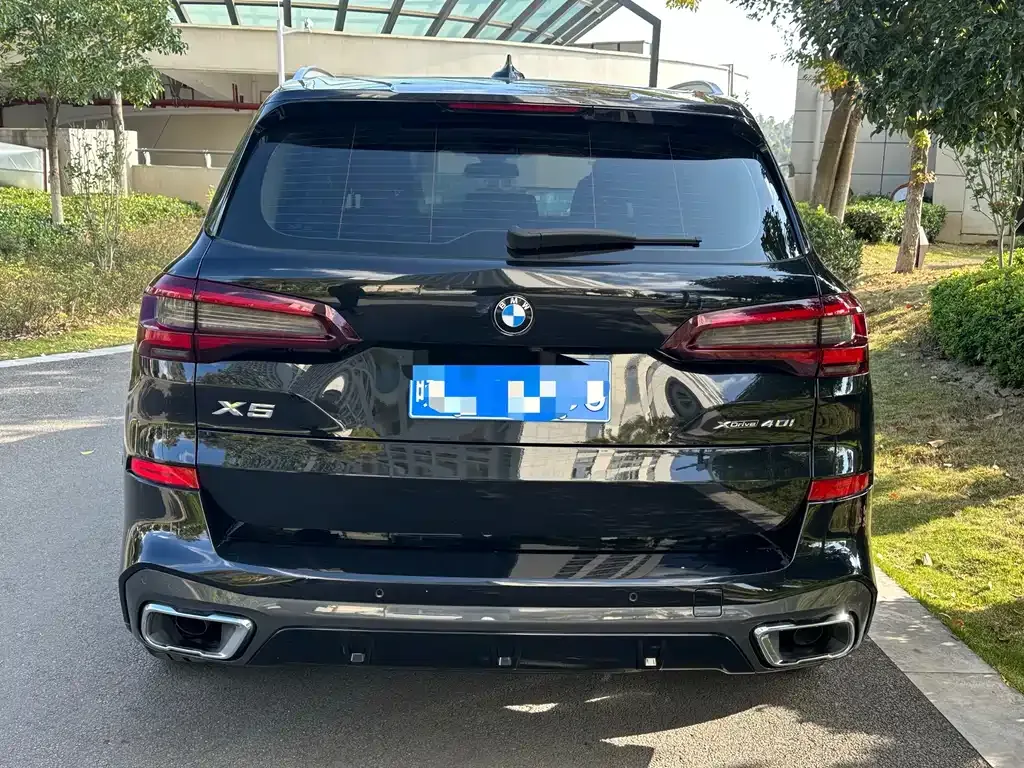 BMW X5 (Import) — фото 5