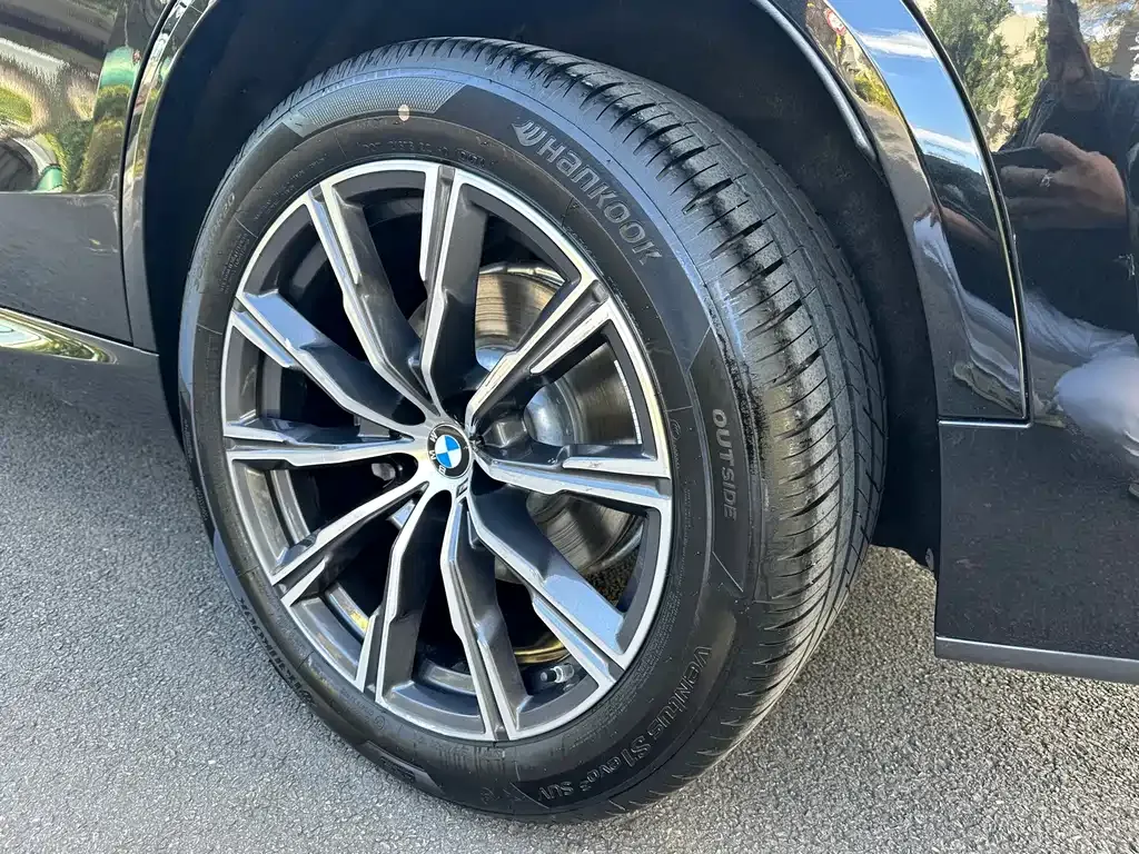 BMW X5 (Import) — фото 9
