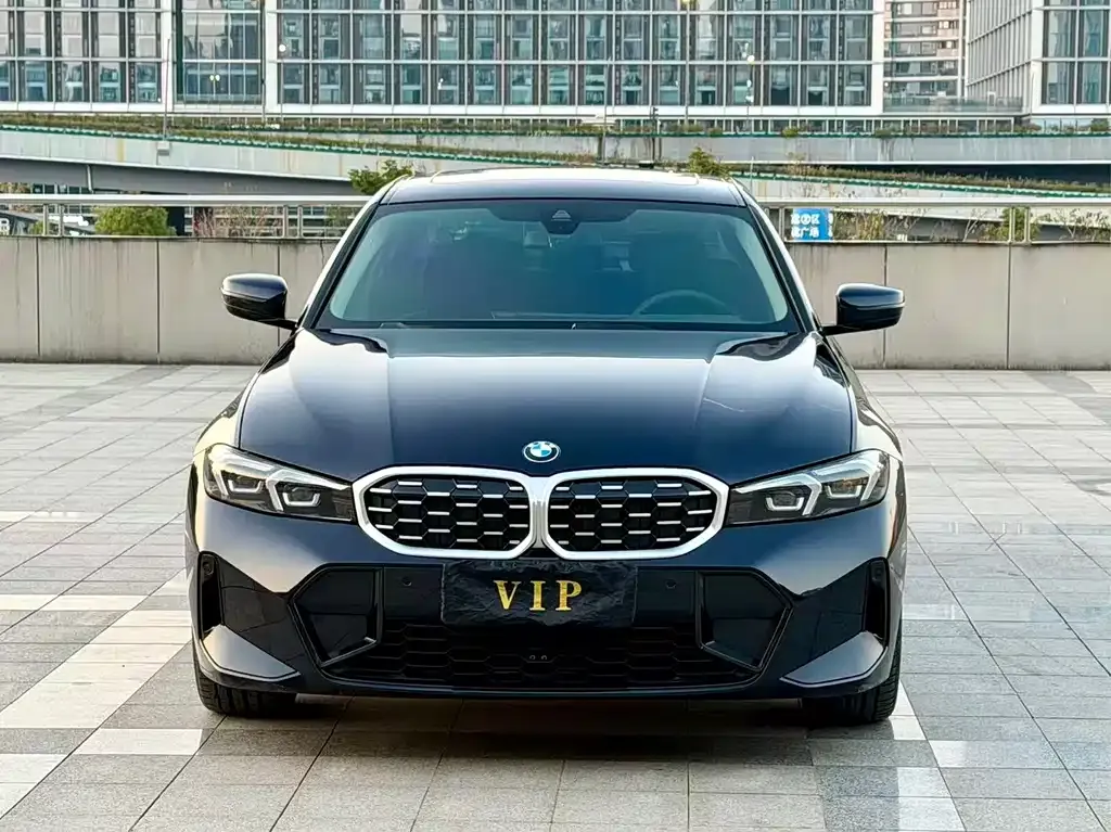 BMW 3 Series 2024 из CN, фото 3
