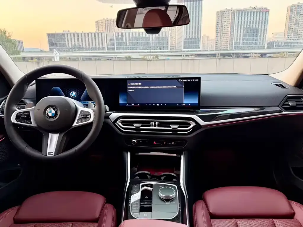 BMW 3 Series 2024 из CN, фото 7