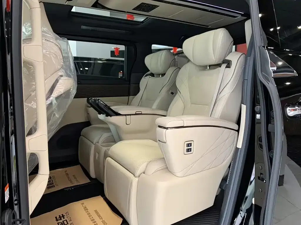 Toyota Alphard 2025 из CN, фото 7