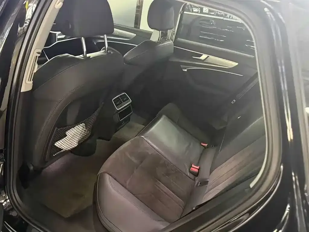 Audi A6 (Import) — фото 6