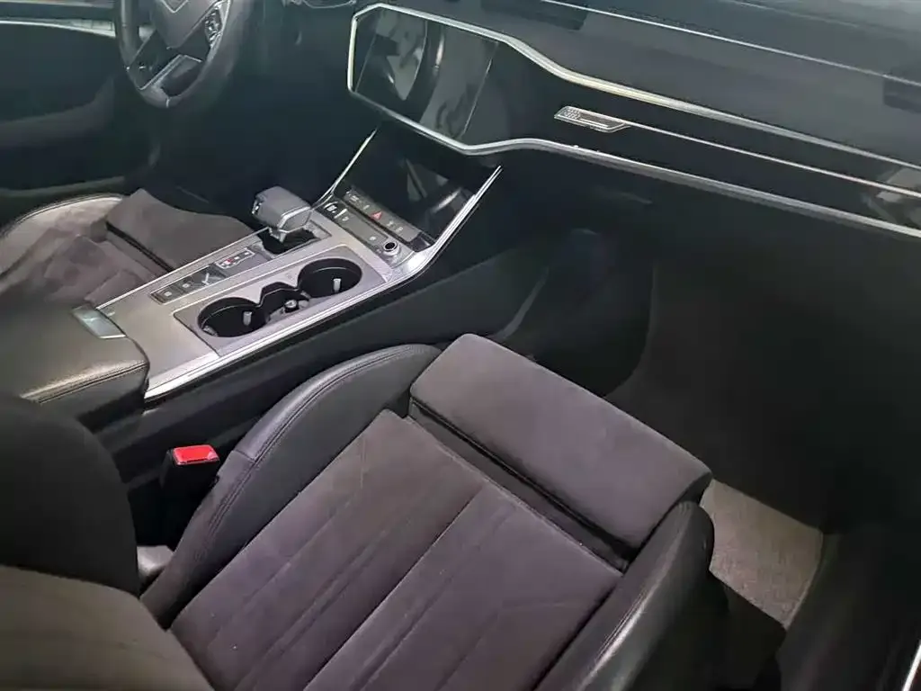 Audi A6 (Import) — фото 7