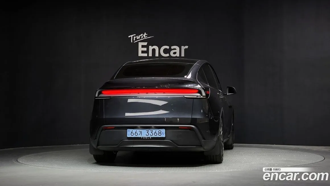 Tesla Model Y 2025 из KR, фото 4