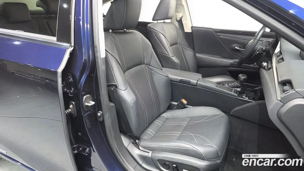 Lexus ES 2021 из KR, фото 10