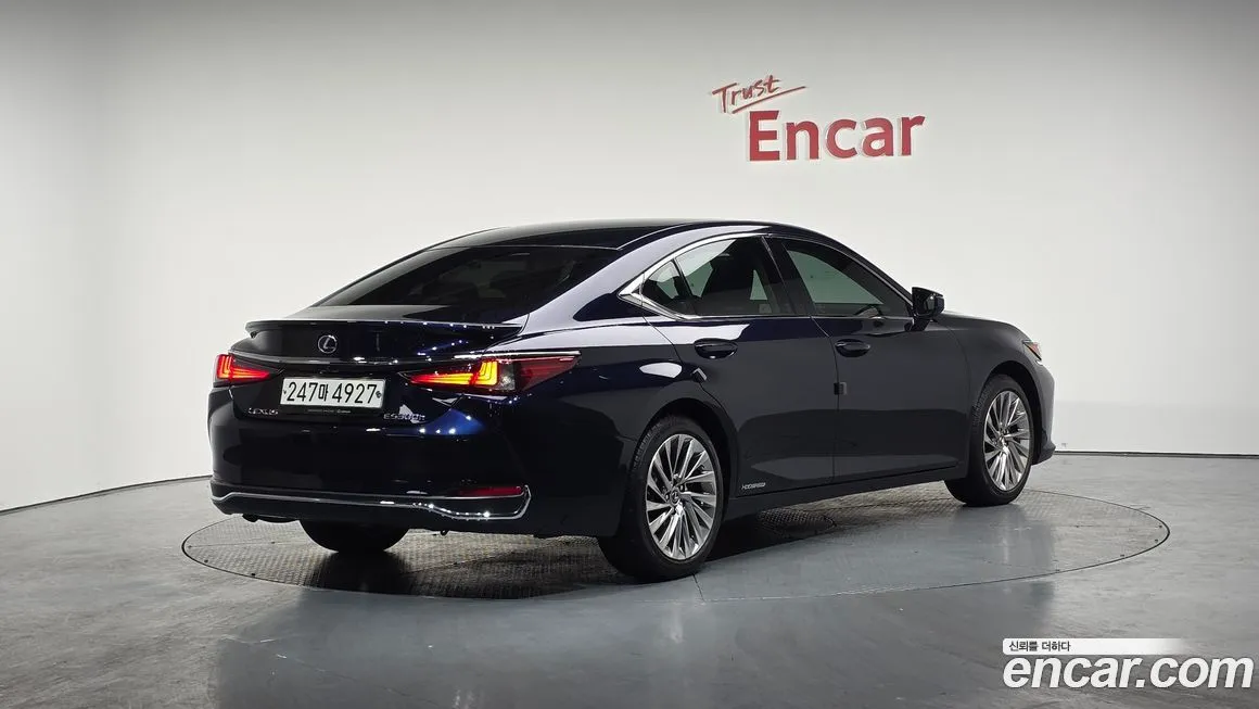 Lexus ES 2021 из KR, фото 2