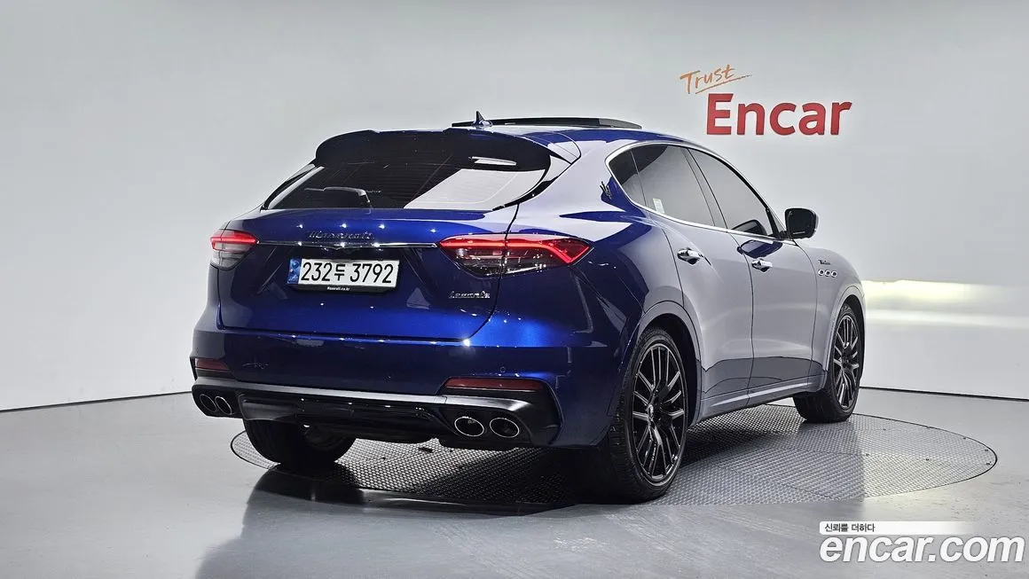 Maserati Levante 2022 из KR, фото 2