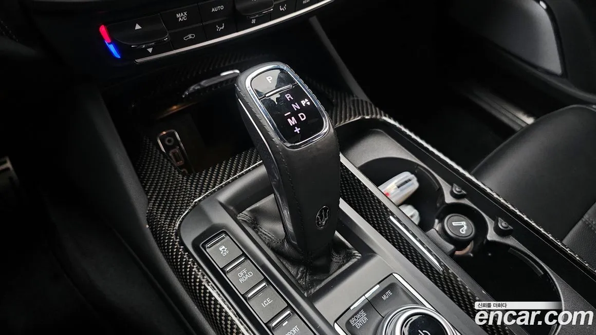 Maserati Levante 2022 из KR, фото 9