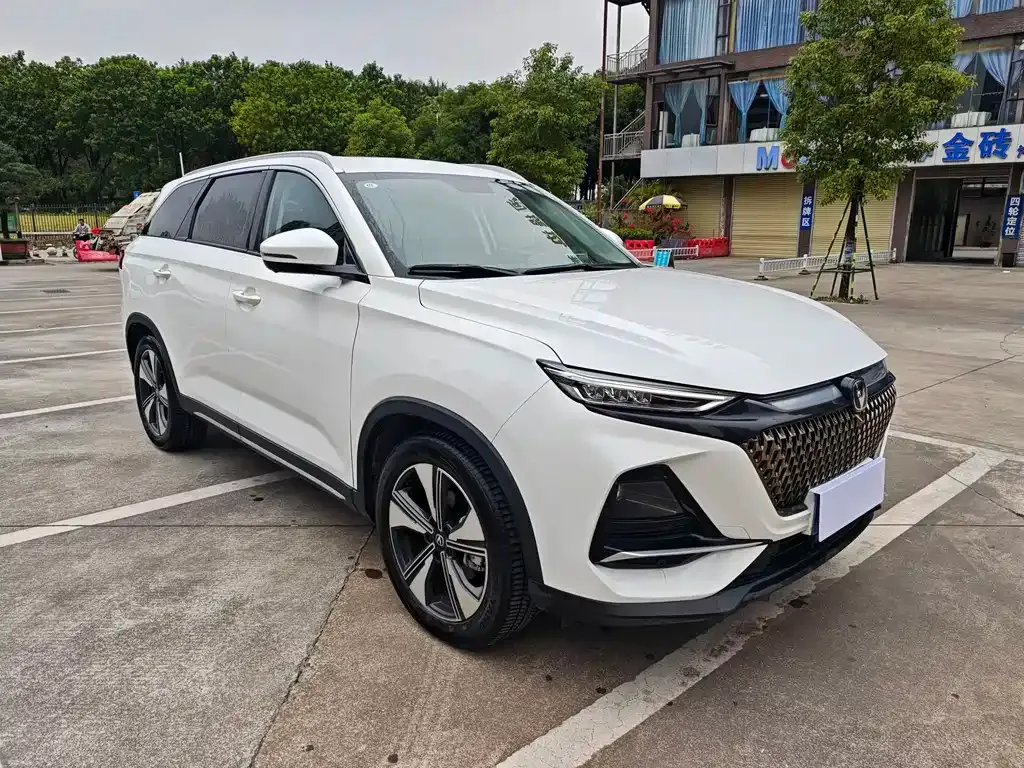 Changan X7 PLUS — фото 3