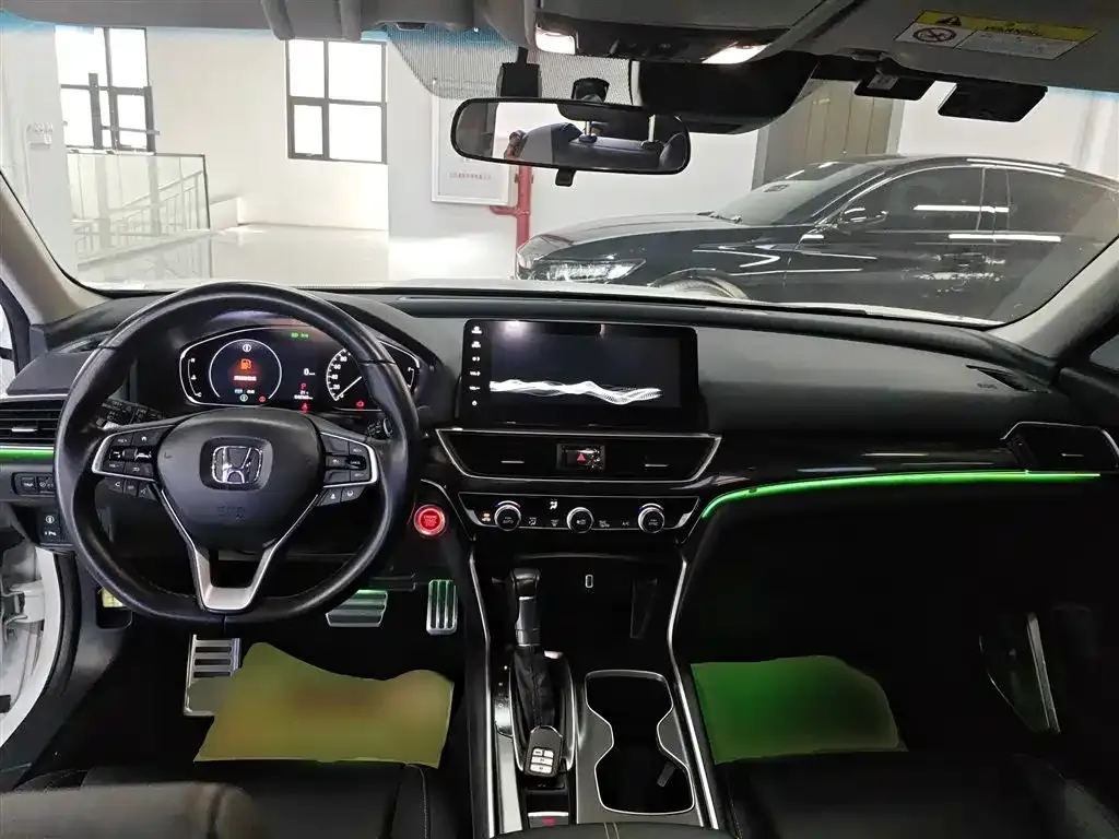 Honda Accord 2023 из CN, фото 10
