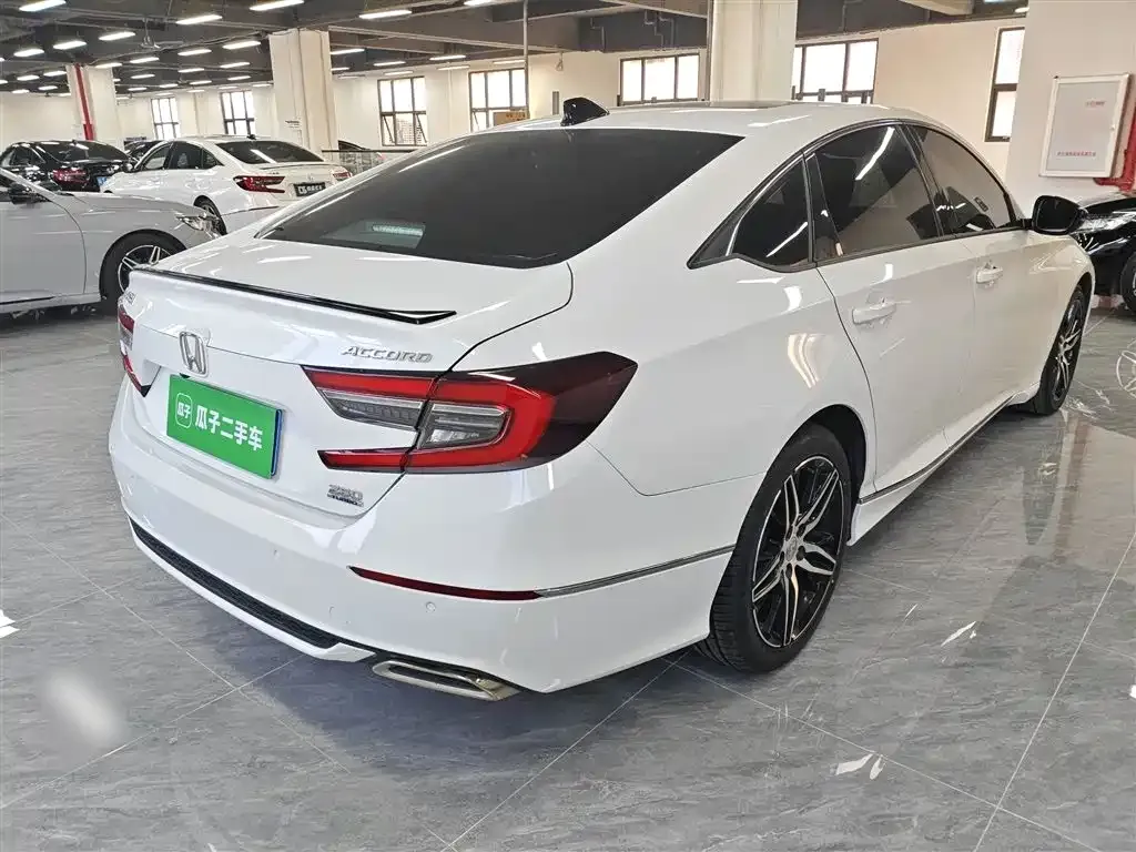 Honda Accord 2023 из CN, фото 7
