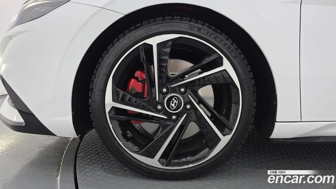 Hyundai AVANTE 2023 из KR, фото 5