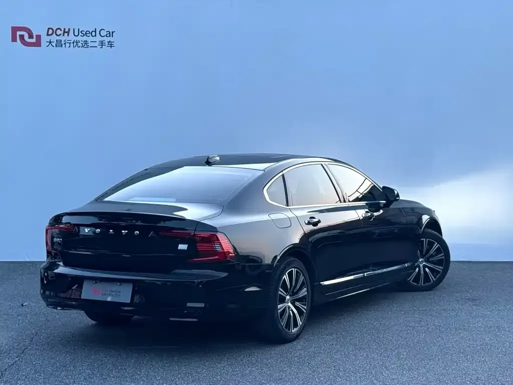 Volvo S90 PHEV 2021 из CN, фото 2