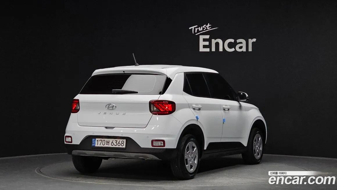 Hyundai Venue 2022 из KR, фото 2